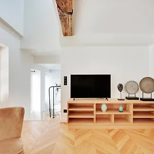 Cmg Republique - Rue Beranger Apartment Paris